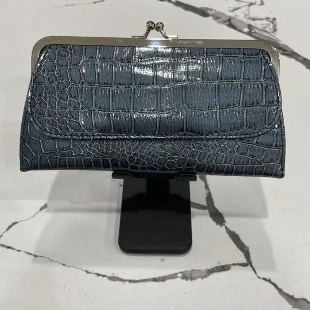 Kiss Lock Crocodile Print Blue wallet with outside Snap to pouch